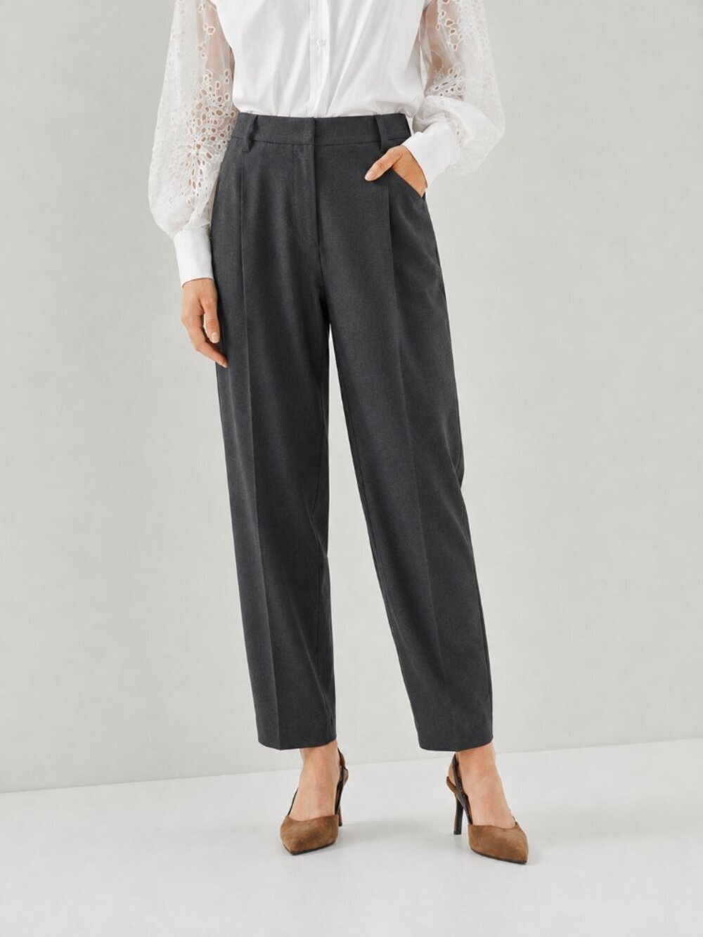 Brunello Cucinelli Monili Pants Dark Gray Relaxed Trousers Size 10 New Tag $1850
